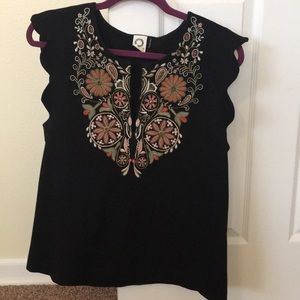 Akemi + Kin scalloped tank top